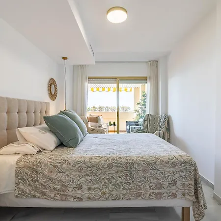 Espectacular Apartamento Estepona, Primera Linea De Playa, Totalmente Reformado En 2023 Apartment Estepona