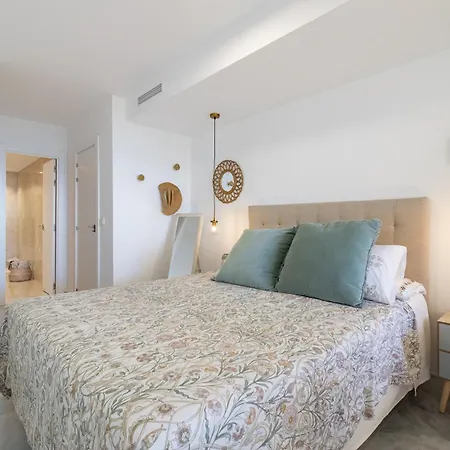 Apartment Espectacular Apartamento Estepona, Primera Linea De Playa, Totalmente Reformado En 2023
